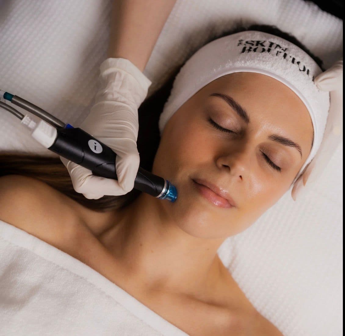 Hydrafacial Signature